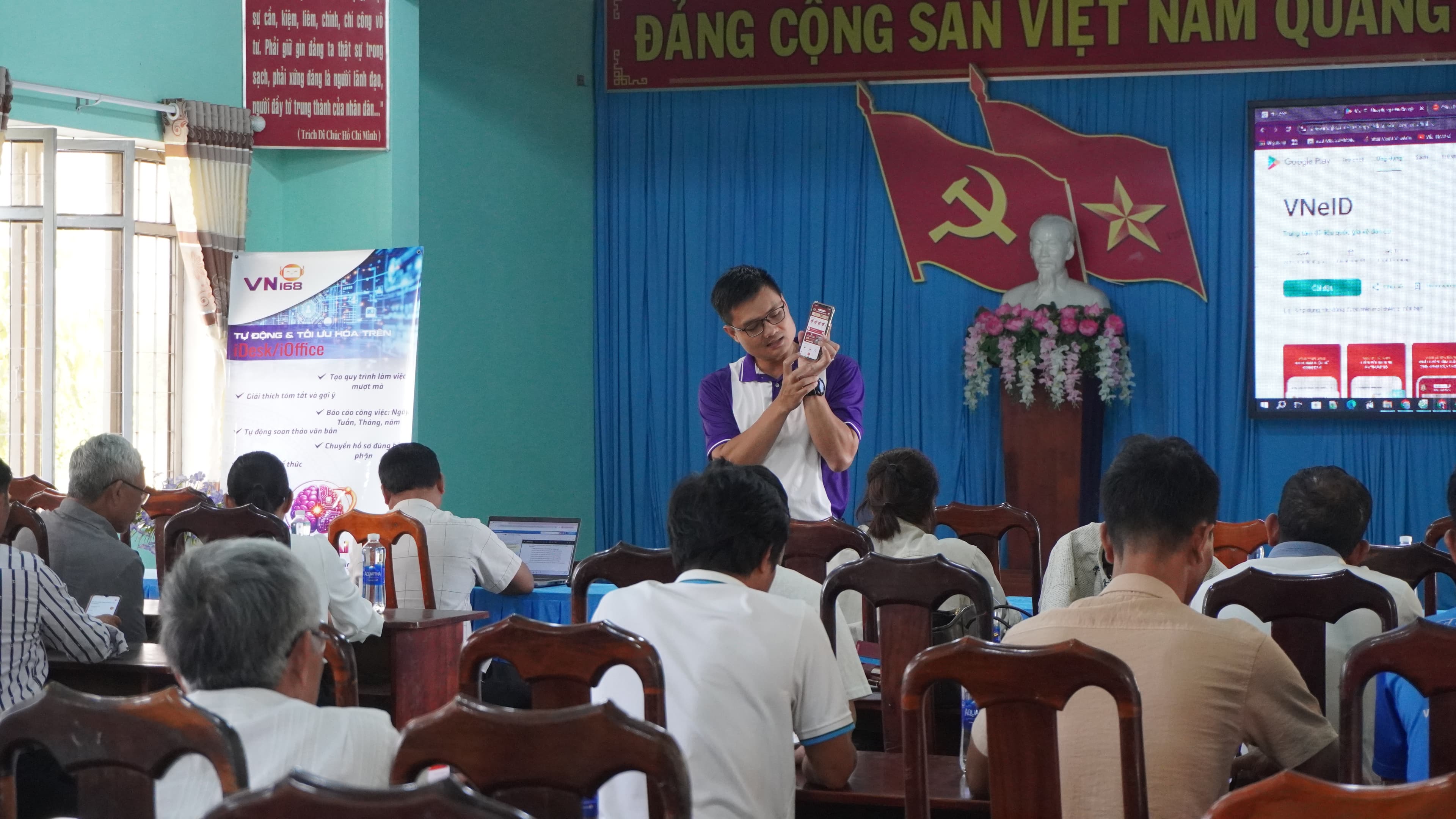 Chương trình đào tạo ứng dụng AI của VN168