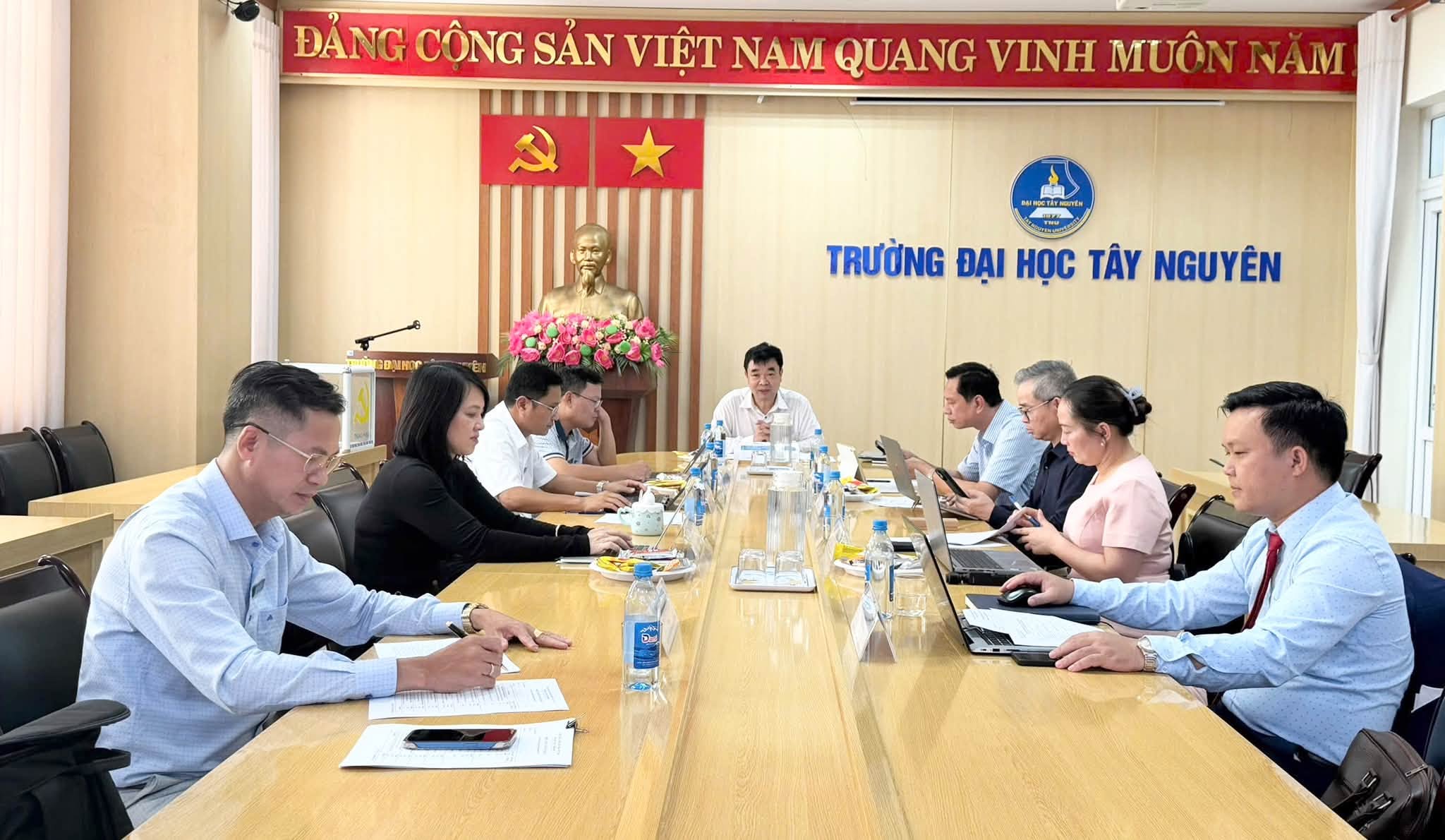VN168 ĐỒNG HÀNH CÙNG CUỘC THI Ý TƯỞNG KHỞI NGHIỆP NĂM 2026 – TRƯỜNG ĐẠI HỌC TÂY NGUYÊN